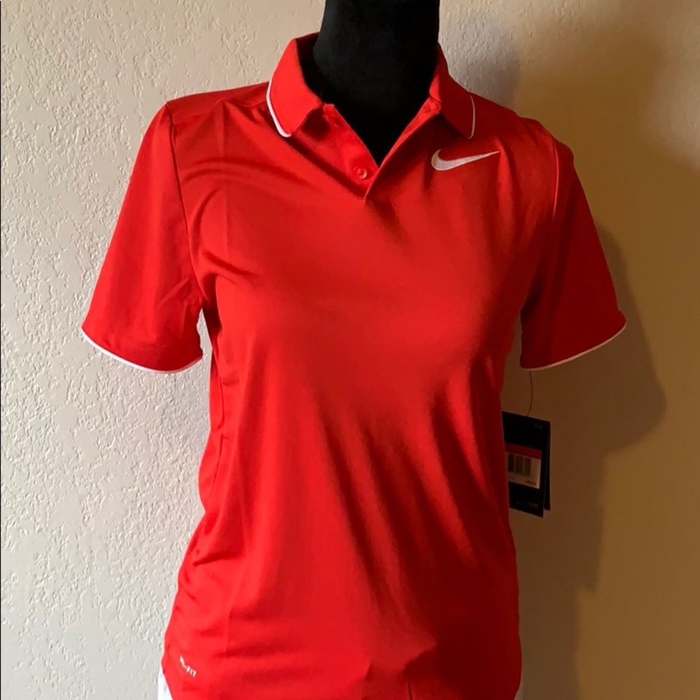 Nike’s boys dry-fit  polo golf shirt